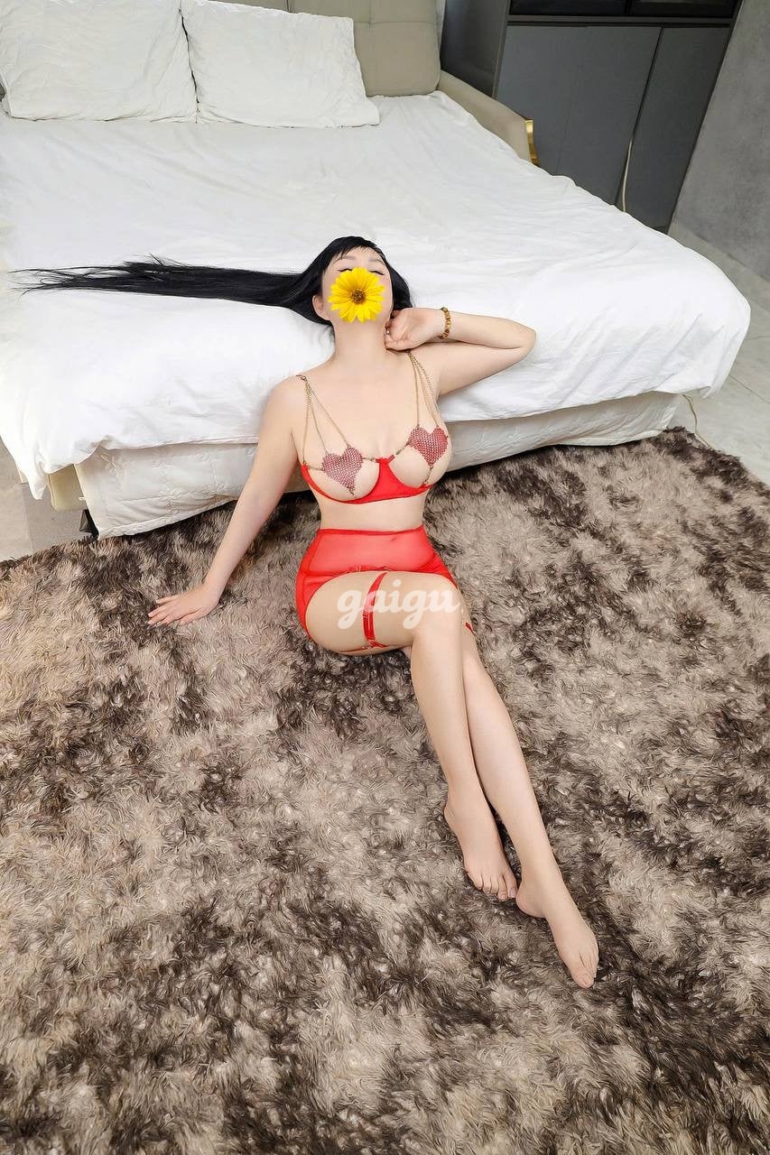 KIM NGÂN, DÂM NỮ MẶT DUYÊN, KỸ THUẬT BÚ LIẾM LÀM TÌNH SIÊU ĐỈNH 第5张
