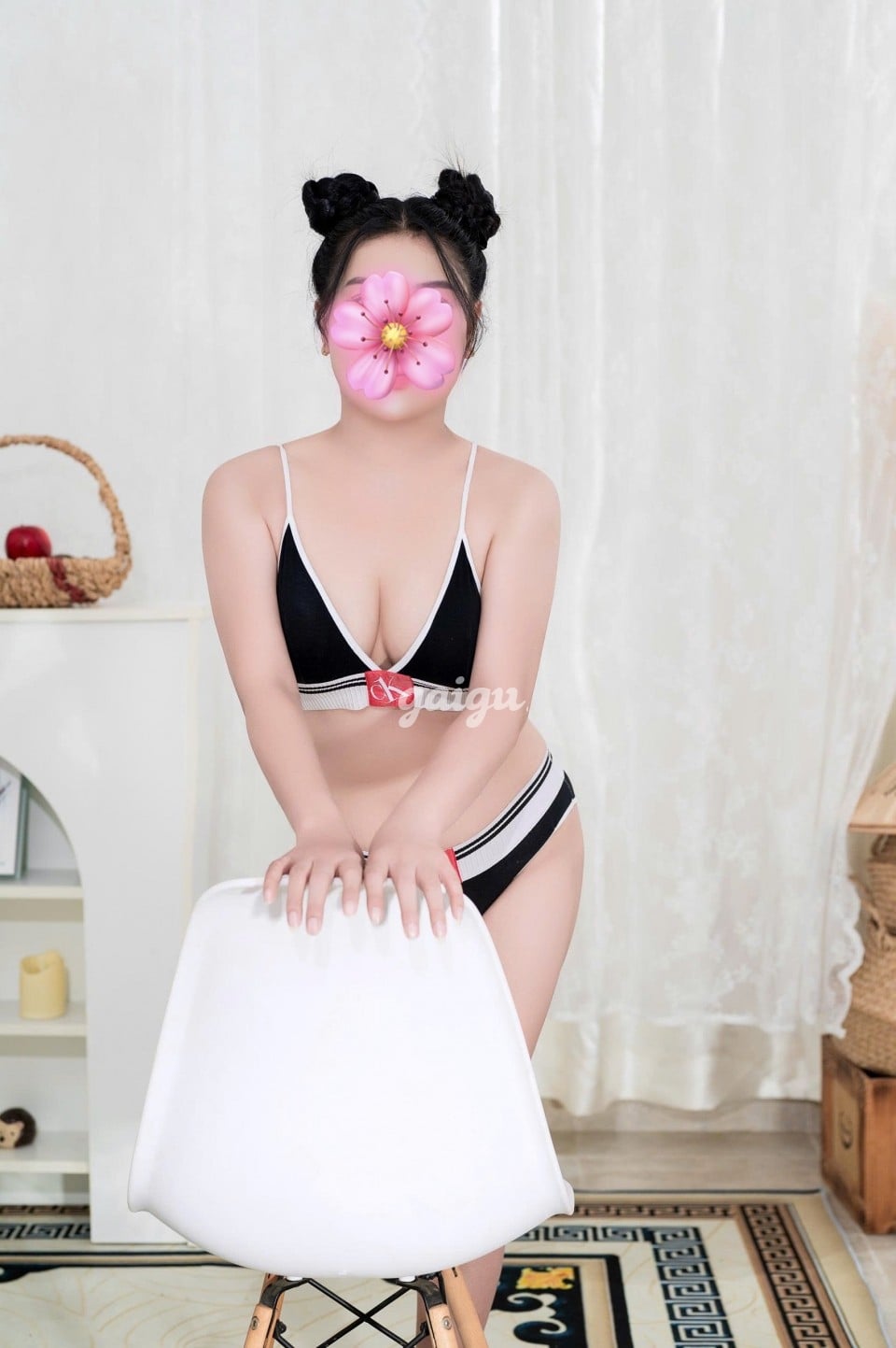 Mẫn Nhi, MẶT XINH, NGOAN HIỀN, DÁNG CỰC NUỘT 第8张