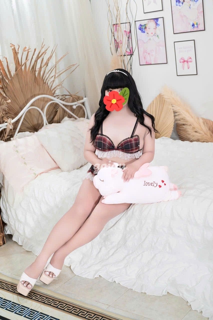 ❤️VÂN ANH ❤️ Mũm Mĩm Xinh Gái - Vú Đẹp, Bướm Ngon - SV Pro Bao Phê. 第4张