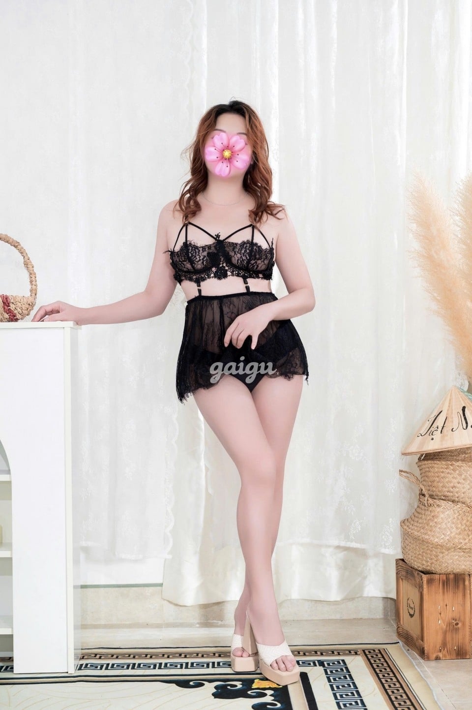 Ly Ly, Thần Dâm Mặt Xinh Vú To Mông Khủng 第6张