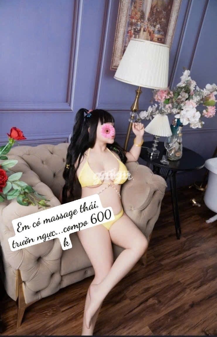 Quỳnh My_ Siêu Vòng 1 Làm Tình Đẳng Cấp - Dịch Vụ Đầy Đủ - Chiều Khách 第3张
