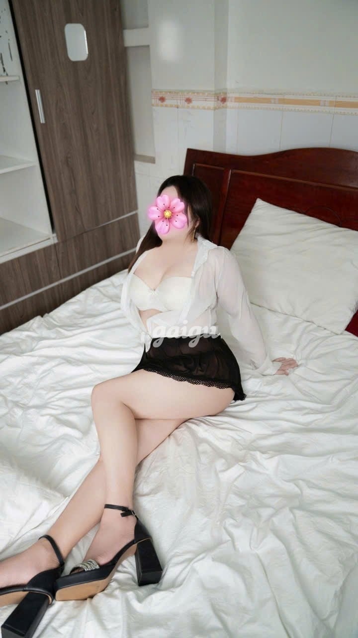 ⭕THẢO LY⭕MB XINH DÂM LÀM TÌNH CHUYÊN NGHIỆP