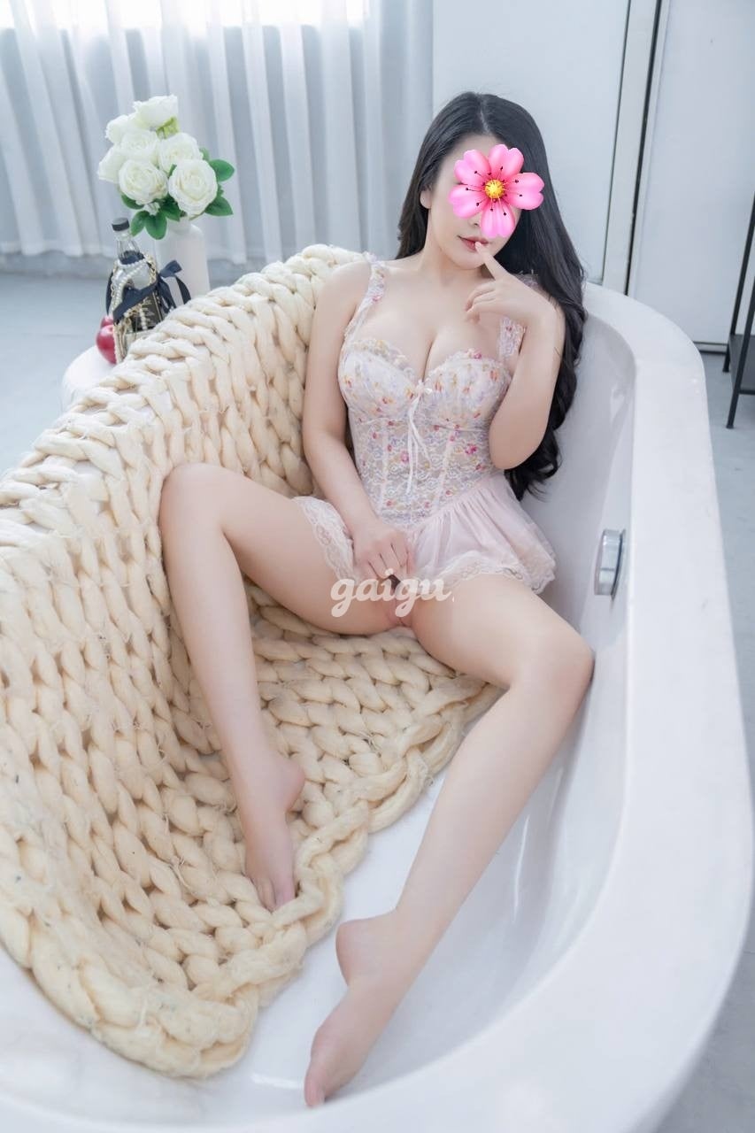 Mỹ Trinh 1m68 Hình Dt Chân Thật Nhé 第2张