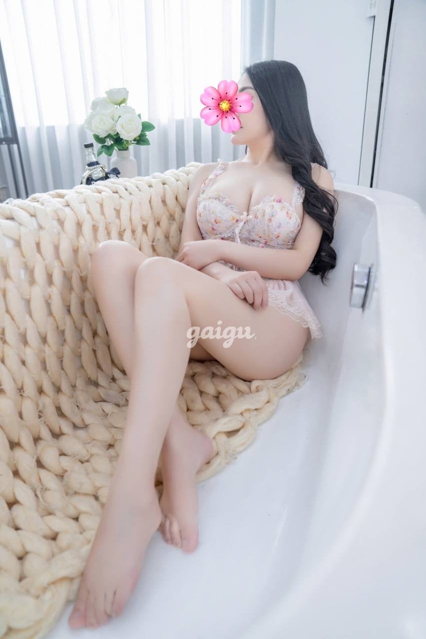 Mỹ Trinh 1m68 Hình Dt Chân Thật Nhé 第4张