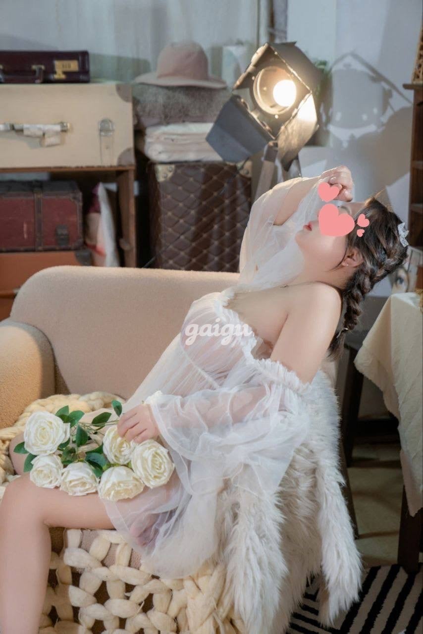 HANA NGUYỄN CHUPY DÂM NƯỚC TRÀN BỜ ĐÊ 第2张