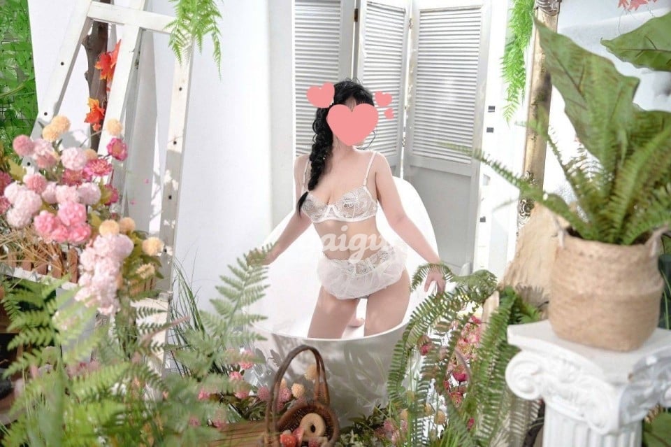 THIÊN AN GÁI BÁN CHUYÊN SIÊU NGON NHÉ ANH EM 第4张