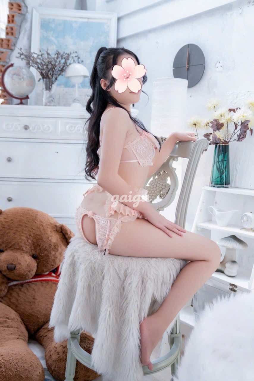 THÙY LINH ❤️ Cô Bé đáng Yêu Cá Tính, Môi Xinh Mút Cực Sướng 第3张