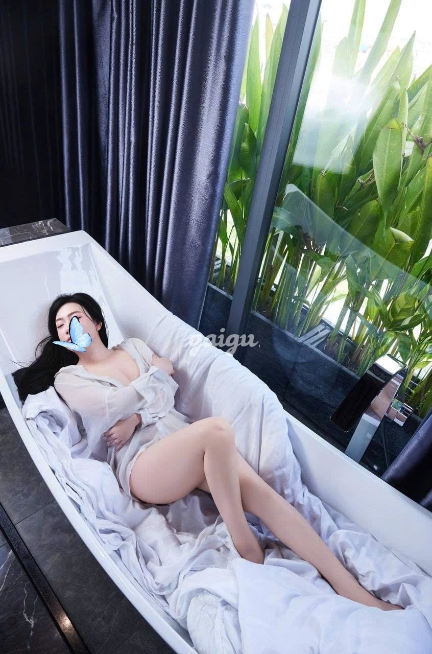 Hot ⭐ Pé Sửa Xinh Đẹp Chiều Chuộn Như Nhân Tình 第6张