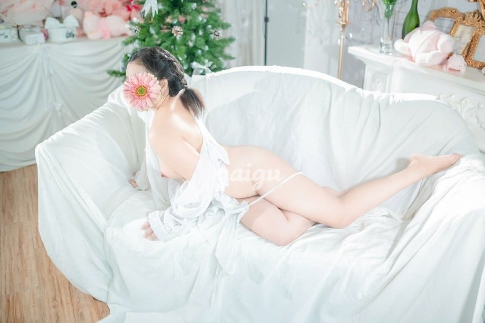 LAN HƯƠNG DÂM ĐÃNG CỰC KÌ CHIỀU KHÁCH 第2张