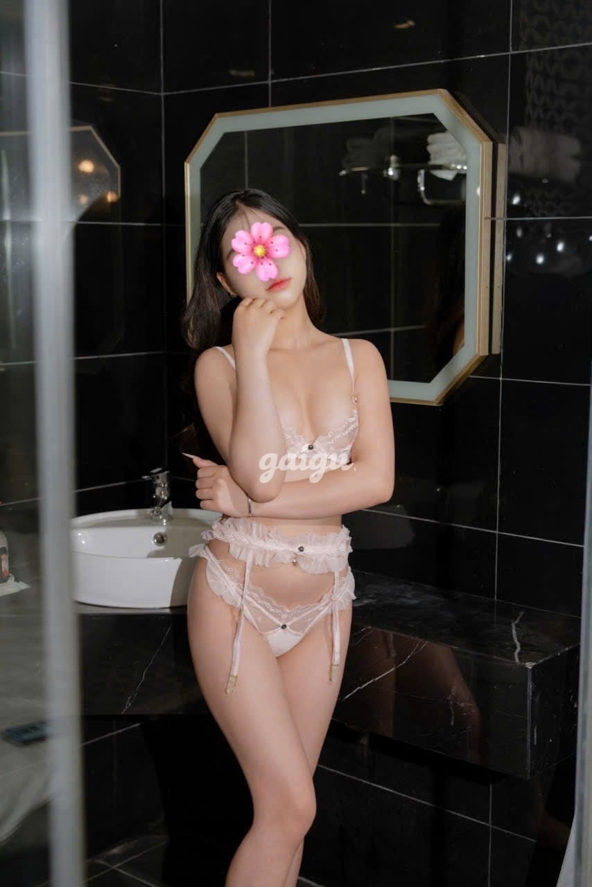 New Hot Teen 2k7 Anh Thư Baby ❤️ Non Tơ Dễ Thương Cưng Xỉu