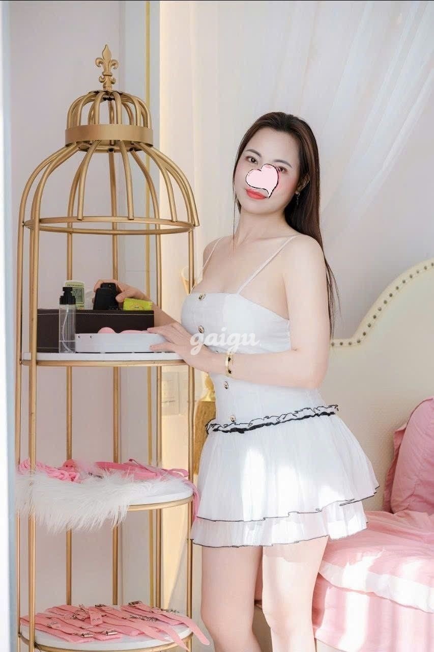 [BAO PHÒNG] Hồng Anh - Dâm Nữ Nhiệt Tình , Phục Vụ Some 第4张