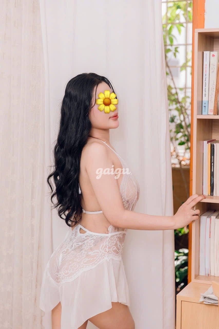 MI-A LÊ - GÁI NGOAN NGHE LỜI - DÁNG XINH MÌNH DÂY QUYẾN RŨ 第2张