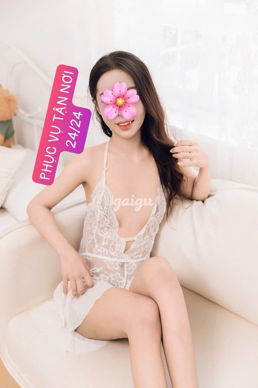 TƯỜNG VY - BODY NUỘT - FACE XINH YÊU
