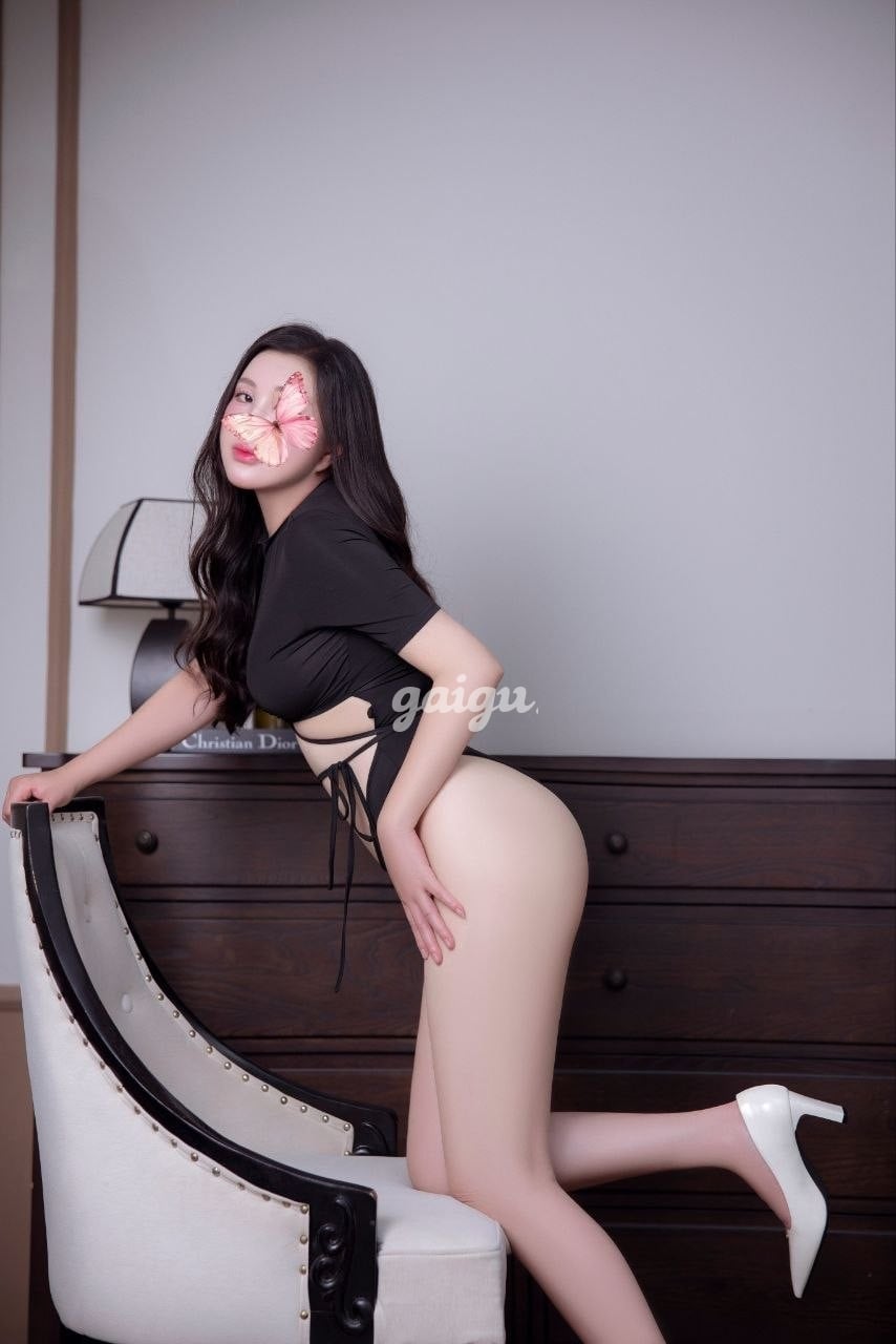 Hot-❤️ QUỲNH ANH  Chuẩn 1m67 Quả Mông Thần Thánh 第3张