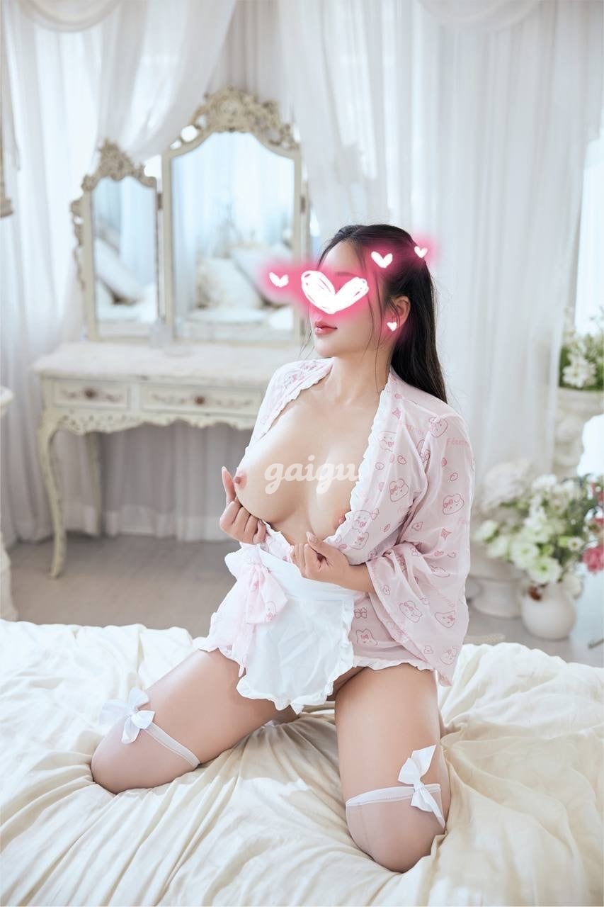 NGỌC ÁNH -  EM GÁI 2K3 SIÊU PHẨM VÚ TO MẶT XINH DÂM ĐÃNG 第4张