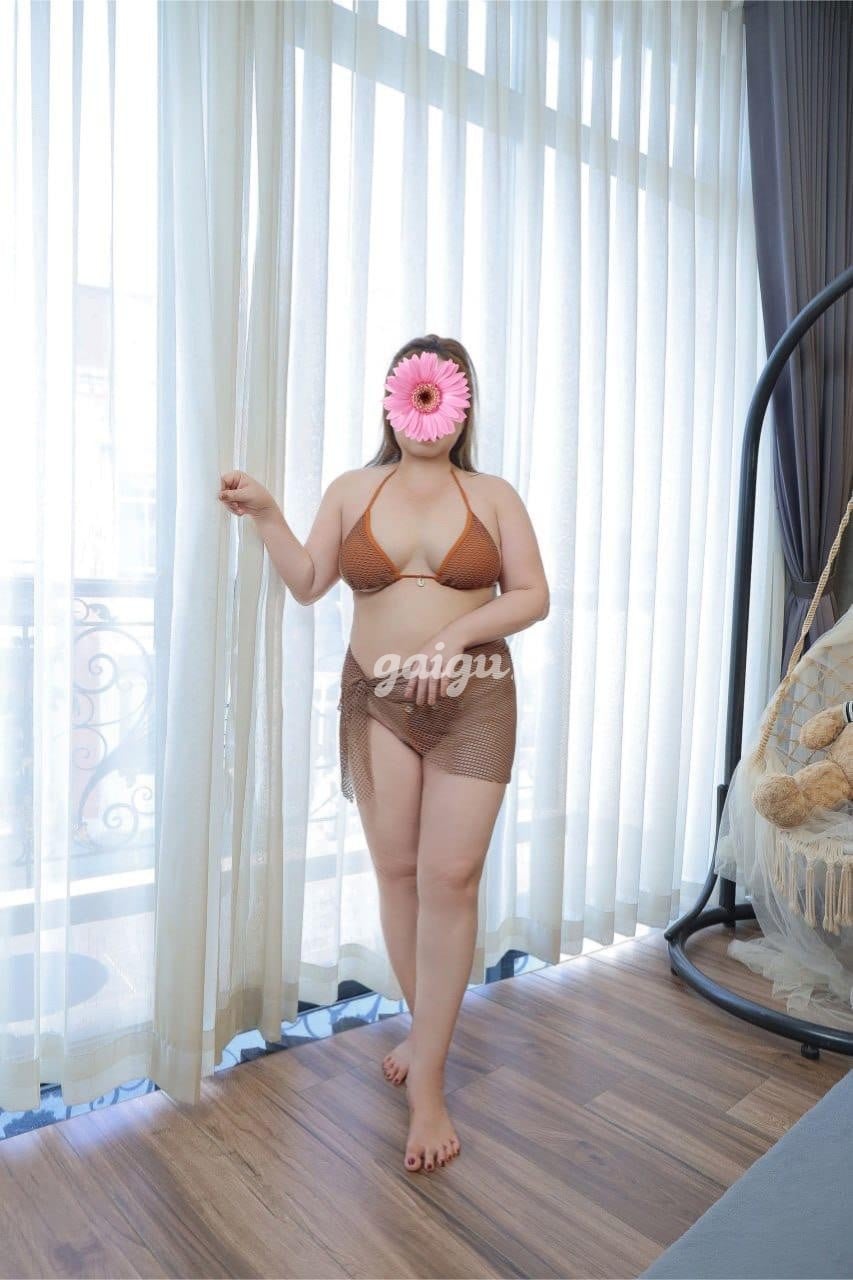 KIỀU NGỌC GIRL CHUPPY VÚ TO NGON,MÔNG CHẮC BAO DOGGY, CHIỀU KHÁCH 第8张