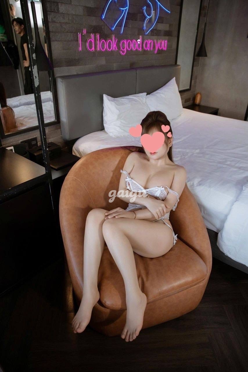 Thảo Nhi❤️GEN Z  GÁI GỌI XINH NGON, NHỎ NHẮN DỄ THƯƠNG, CỰC KỲ DÂM ĐÃNG 第2张