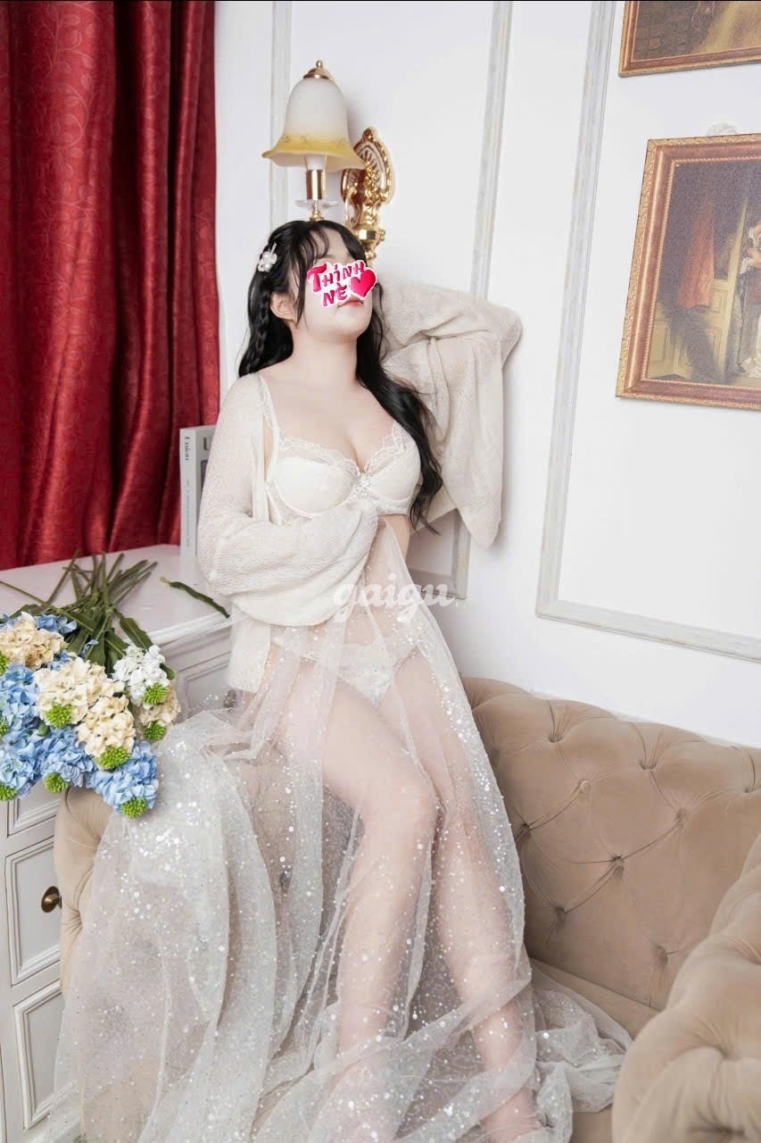 New Bé Tâm - Mũm Mĩm Xinh Gái - Ngực Bự Siêu Đẹp - Service Cực Tốt