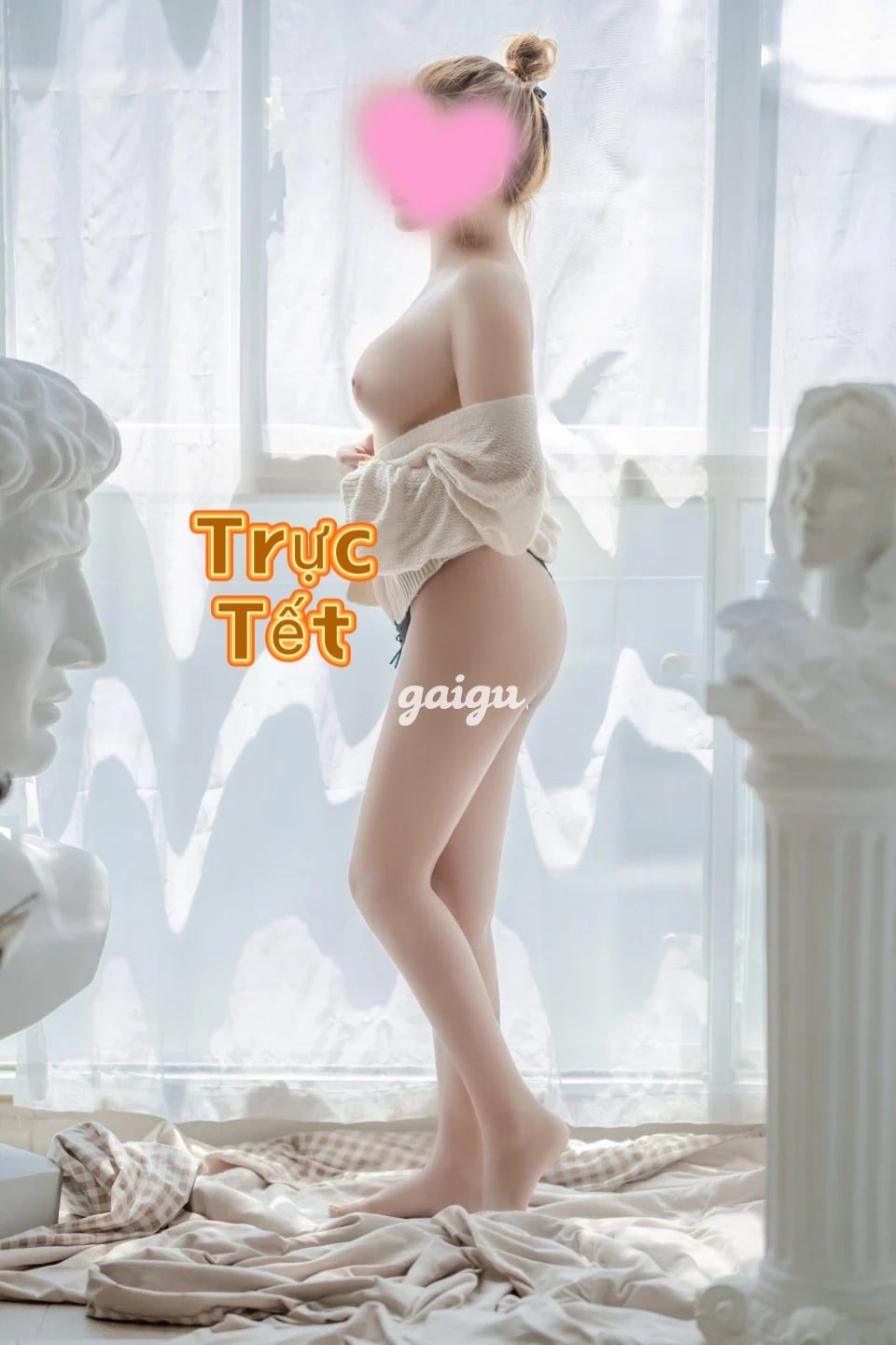 Ngọc Tú - Cô Nàng Nội Trợ Dâm Đãng