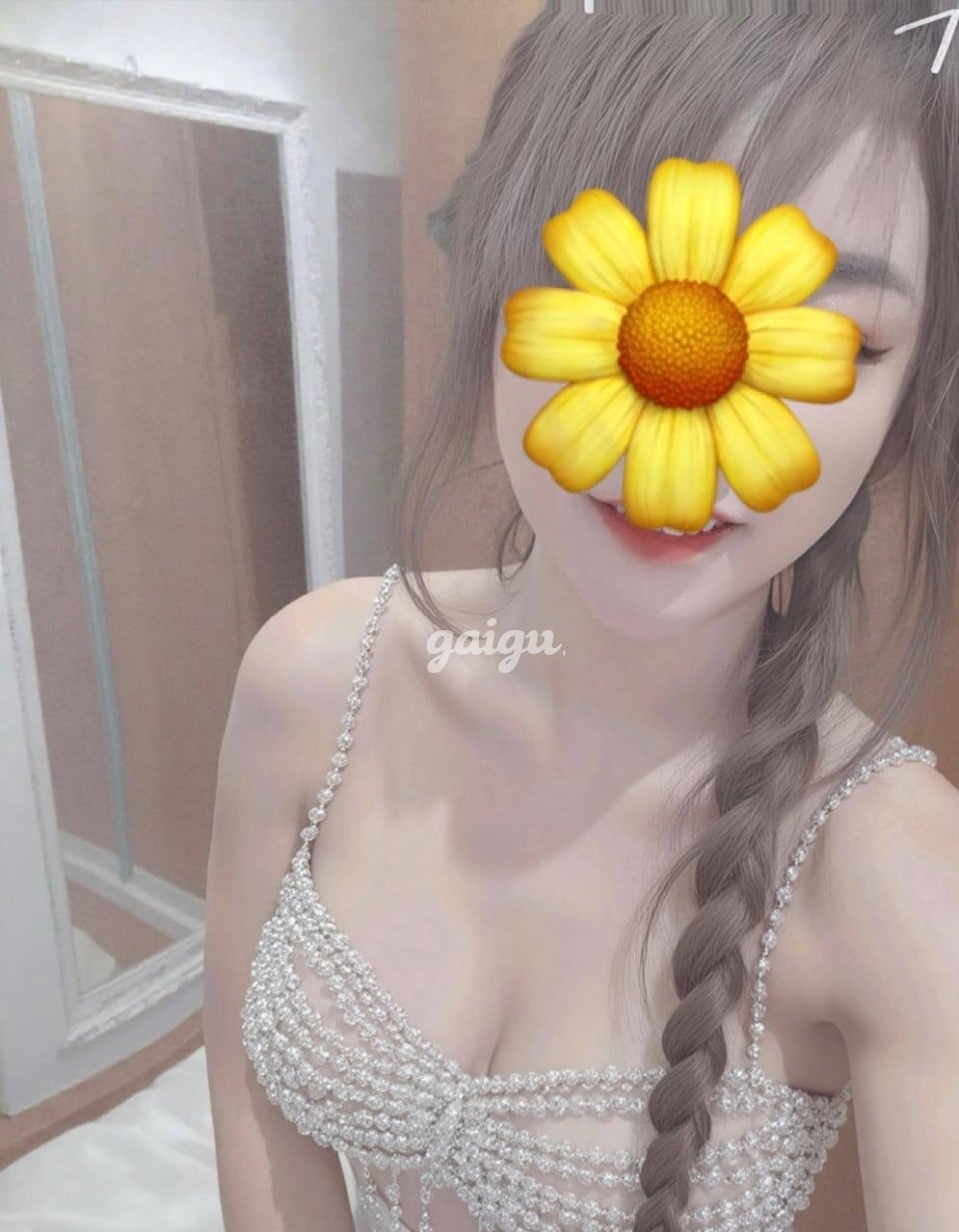 Tiểu  Vy. Cô Bé 2003  Cực Kỳ Xinh đẹp Và đáng Yêu.